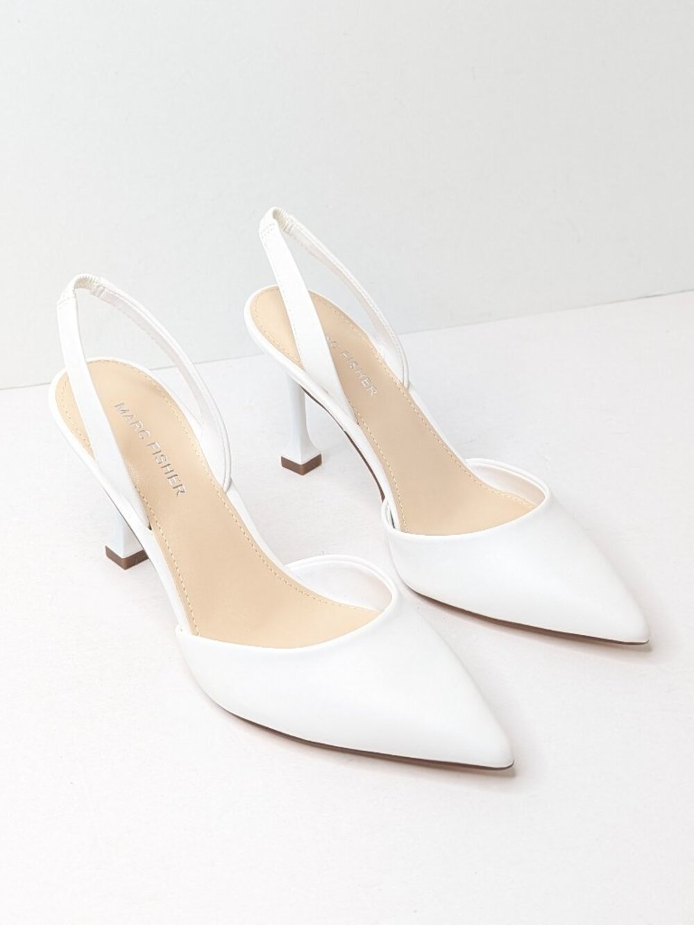 Marc Fisher Hadya Slingback Pumps White Women's 7